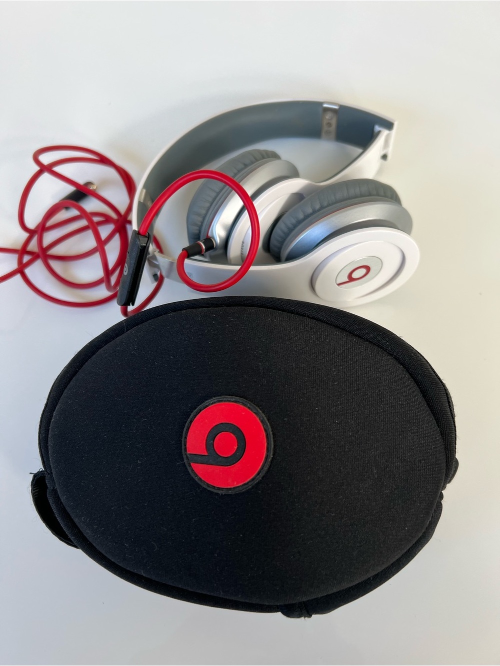 Beats by Dre Solo Over-Ear Headphones - White & Red